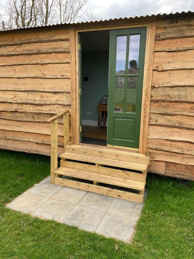 Bryn Parc Campsite *